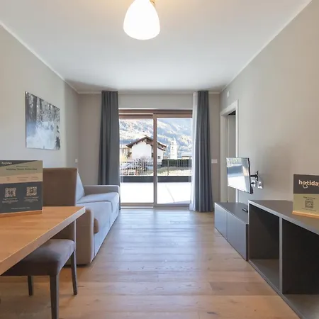 Aparthotel Hotiday 3*