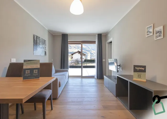 Aparthotel Hotiday 3*